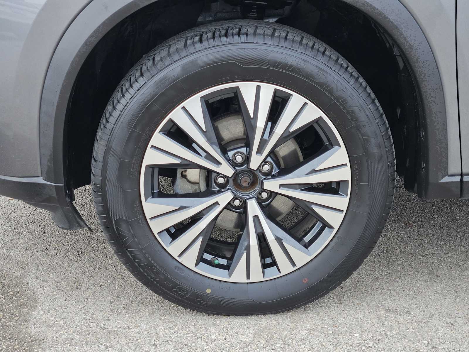 Thumbnail: 2023 Nissan Rogue - 9