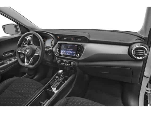 Thumbnail: 2021 Nissan Kicks - 18