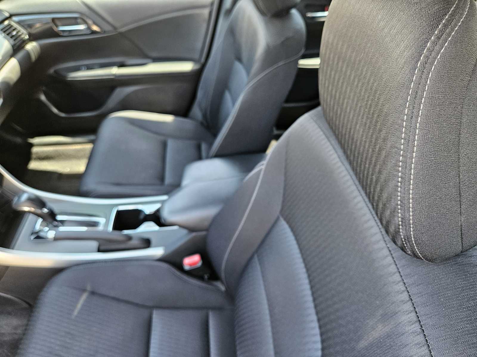 Thumbnail: 2015 Honda Accord - 14