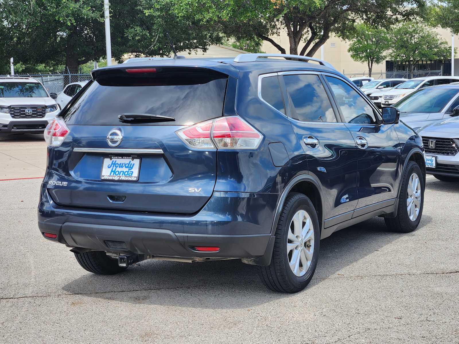 Thumbnail: 2016 Nissan Rogue - 6