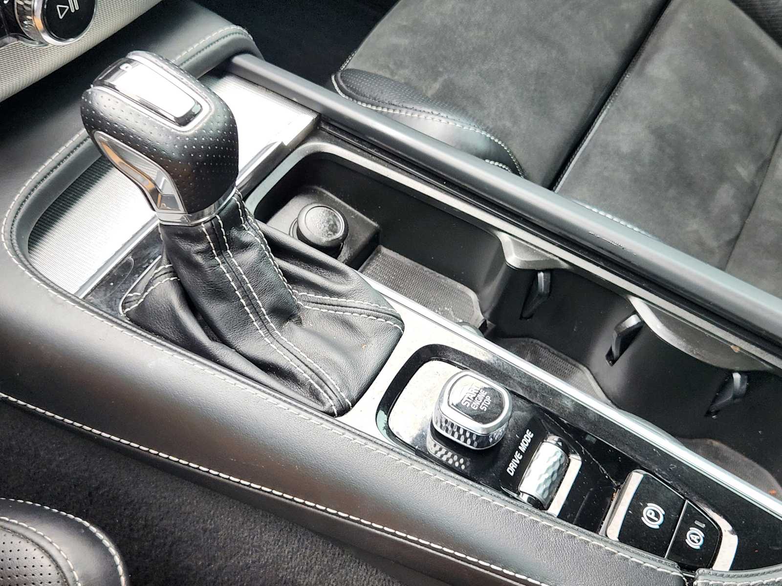 Thumbnail: 2019 Volvo XC90 - 20