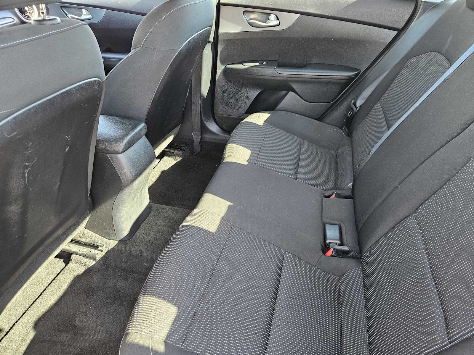 Thumbnail: 2020 Kia Forte - 26