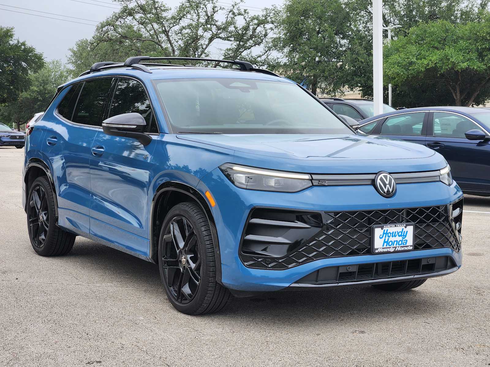 Thumbnail: 2025 Volkswagen Tiguan - 3