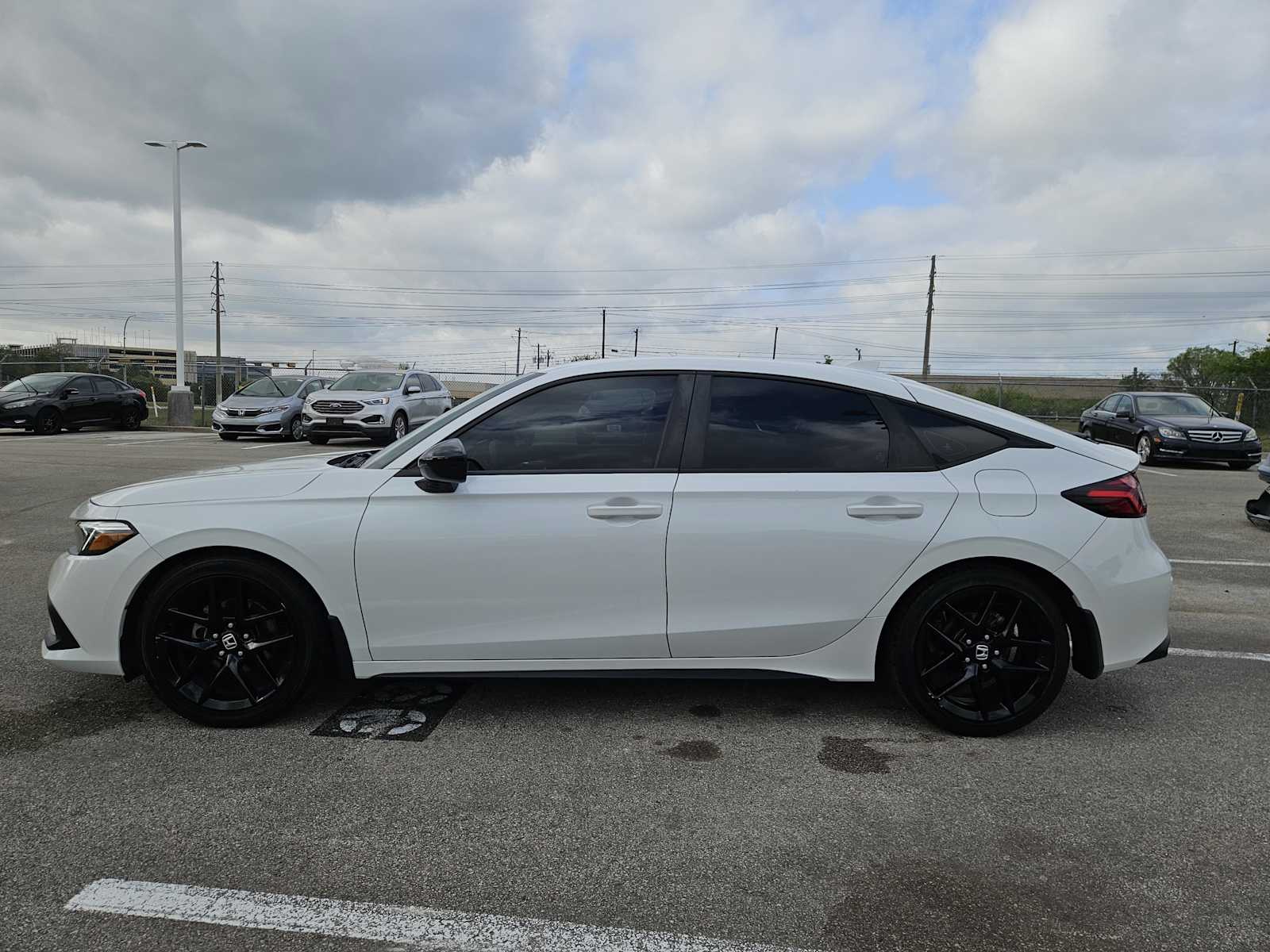 Thumbnail: 2023 Honda Civic - 4