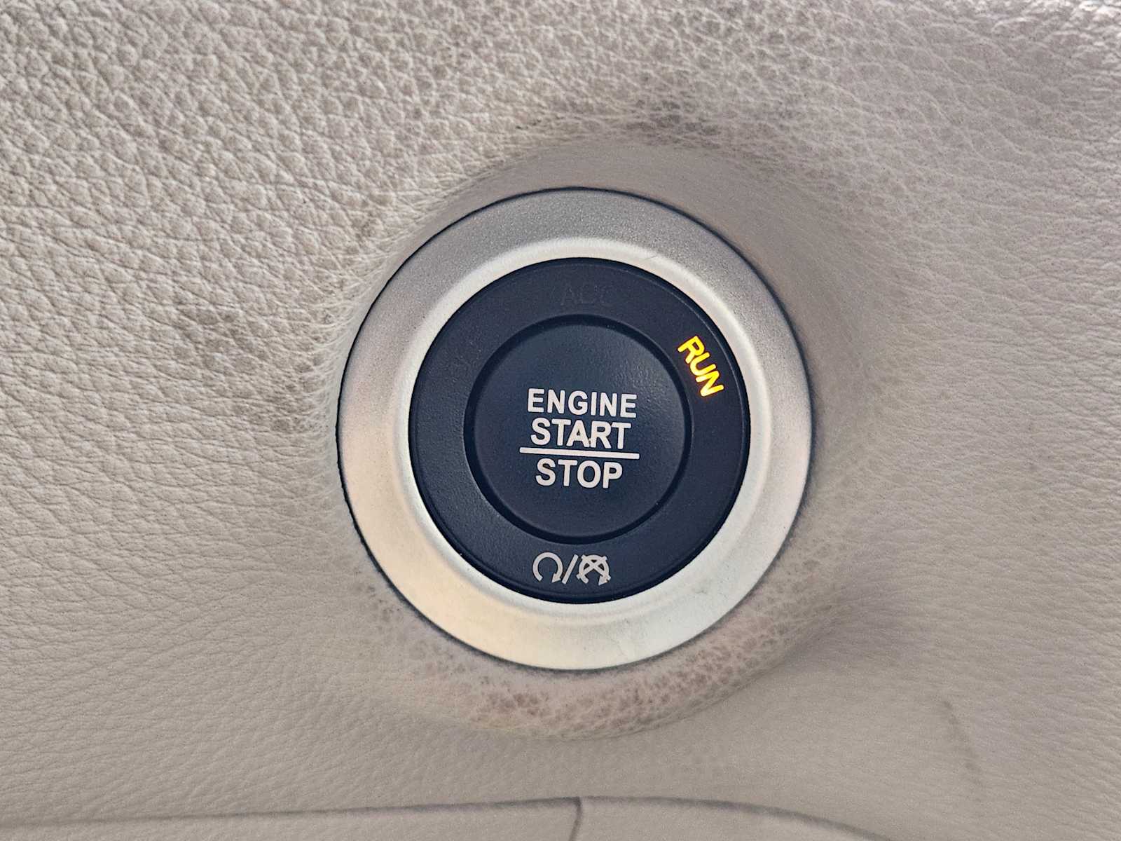Thumbnail: 2021 Chrysler Pacifica - 19