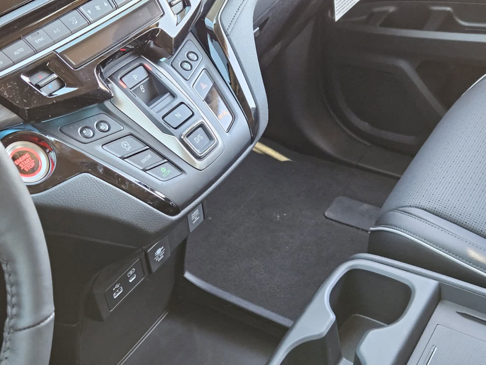 Thumbnail: 2026 Honda Odyssey - 16