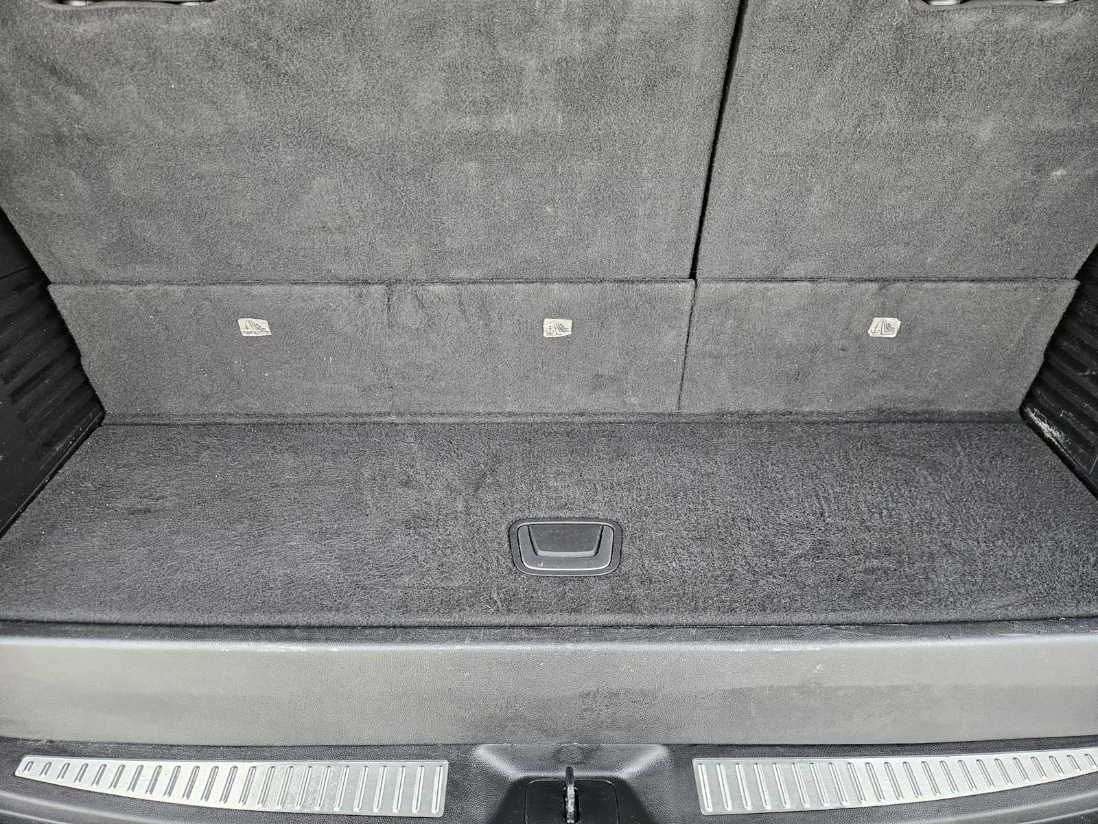 Thumbnail: 2020 Cadillac Escalade - 34