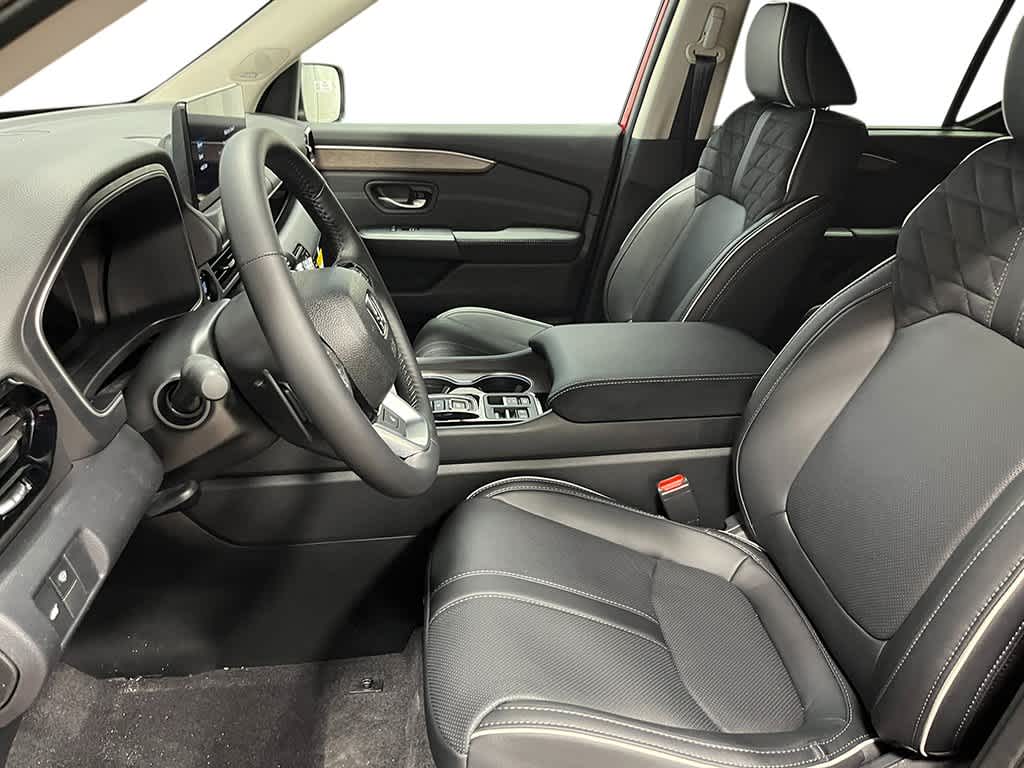 Thumbnail: 2026 Honda Pilot - 15