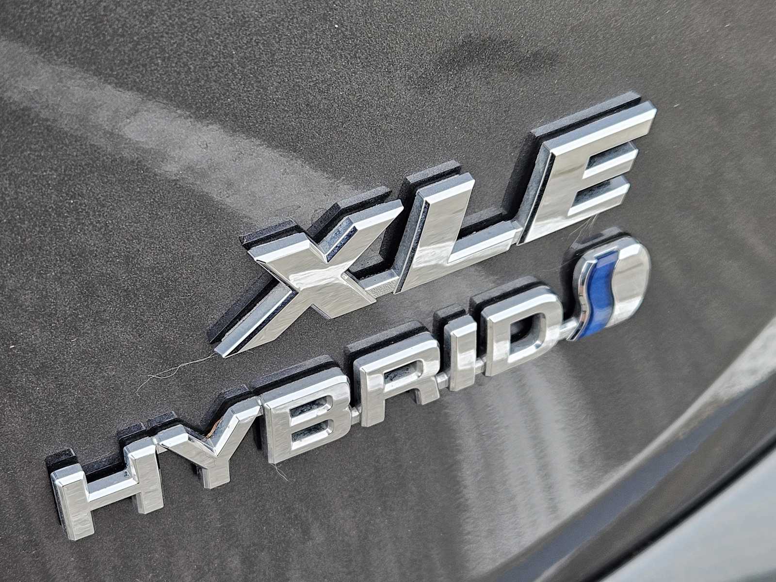 Thumbnail: 2017 Toyota RAV4 - 12