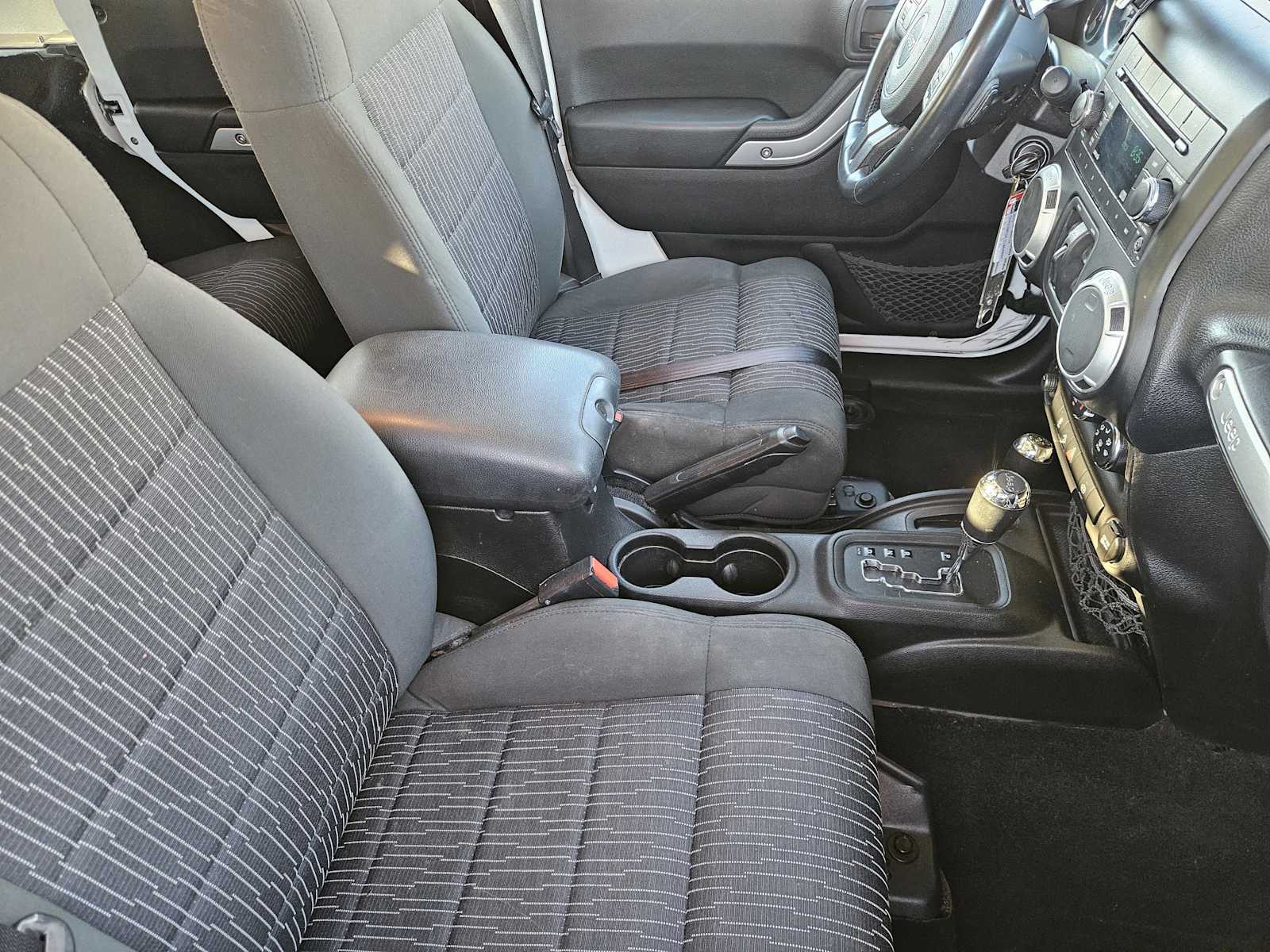 Thumbnail: 2012 Jeep Wrangler - 14