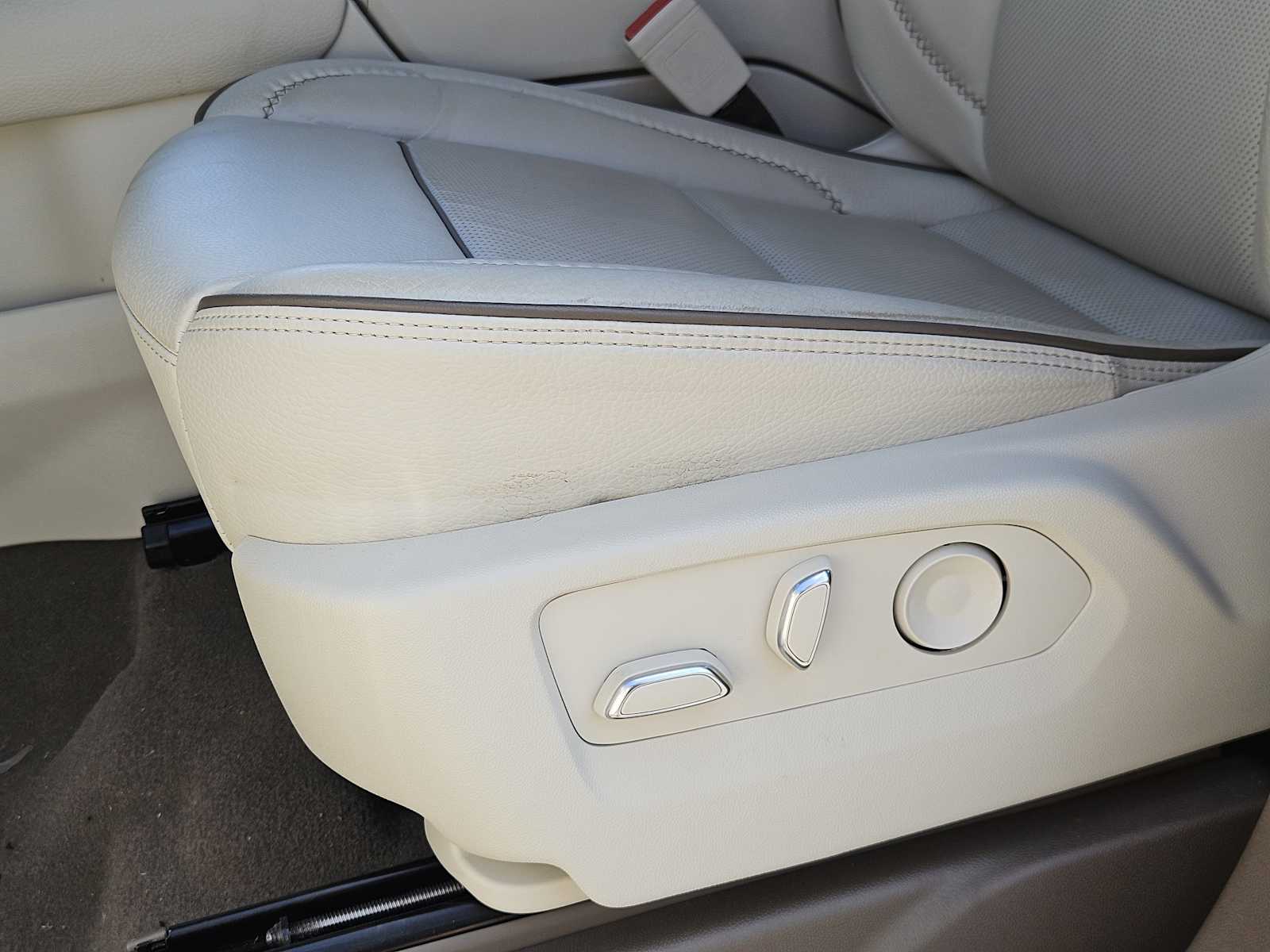 Thumbnail: 2022 GMC Yukon - 23