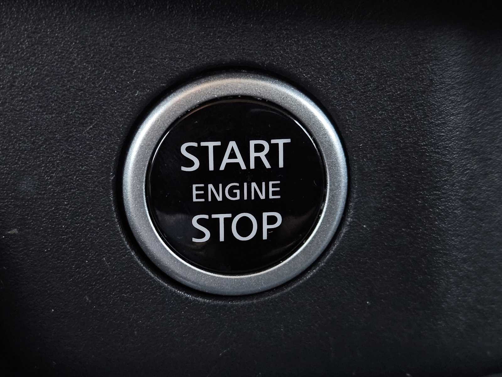 Thumbnail: 2023 Nissan Rogue - 21