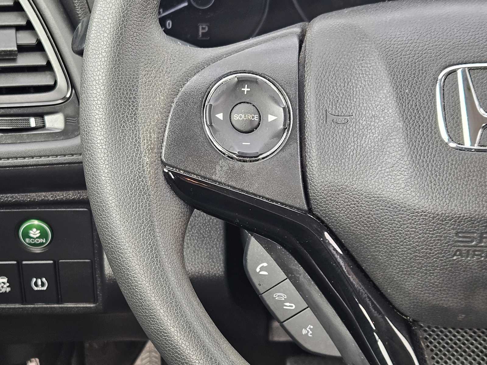 Thumbnail: 2022 Honda HR-V - 25