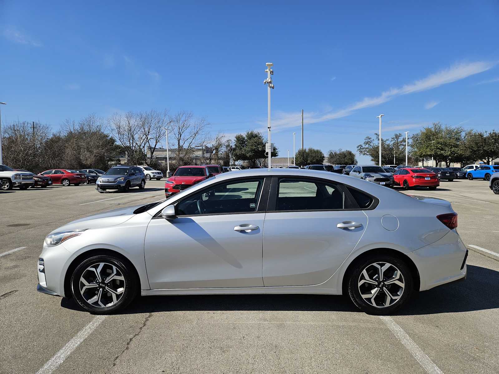 Thumbnail: 2020 Kia Forte - 4