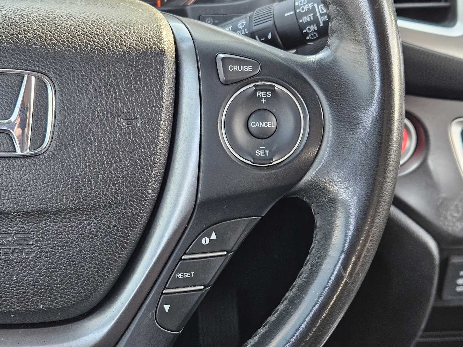 Thumbnail: 2018 Honda Pilot - 26