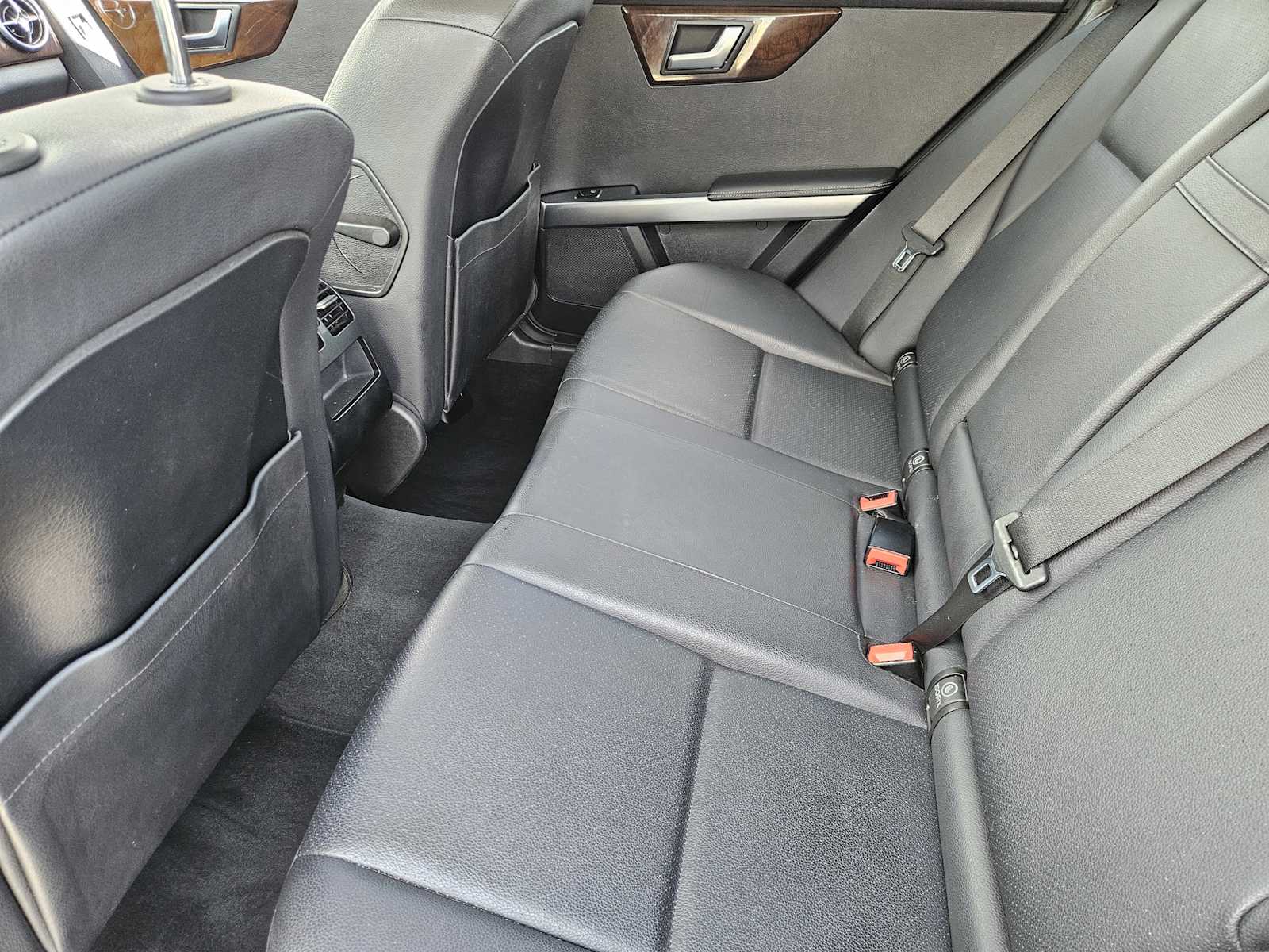 Thumbnail: 2015 Mercedes-Benz GLK - 29