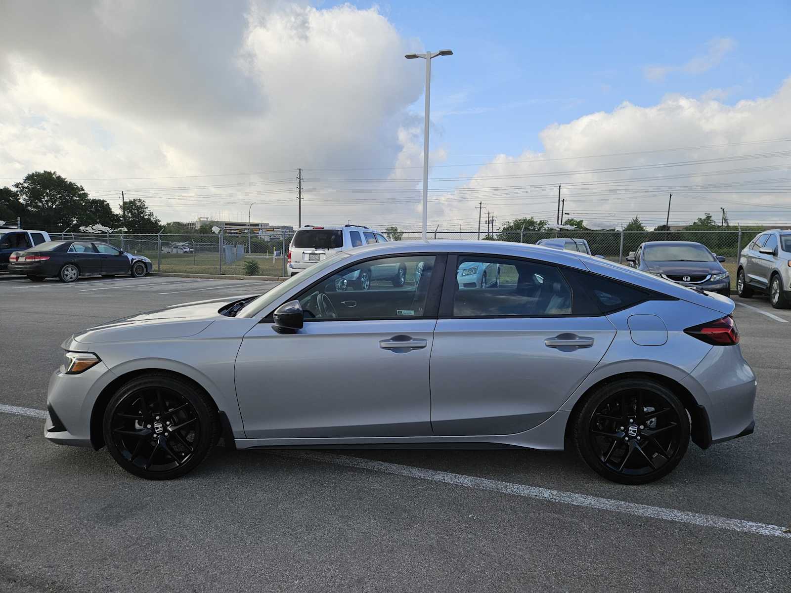 Thumbnail: 2023 Honda Civic - 4