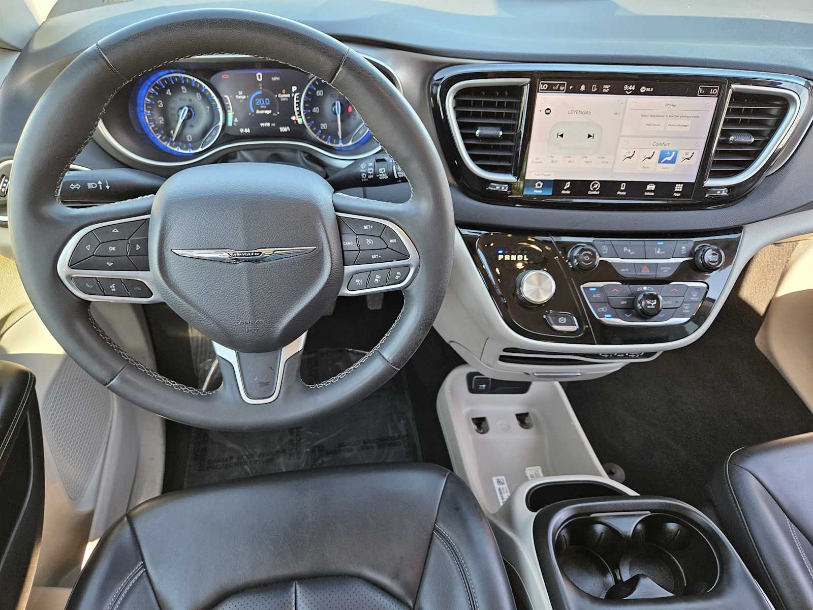 Thumbnail: 2023 Chrysler Pacifica - 24