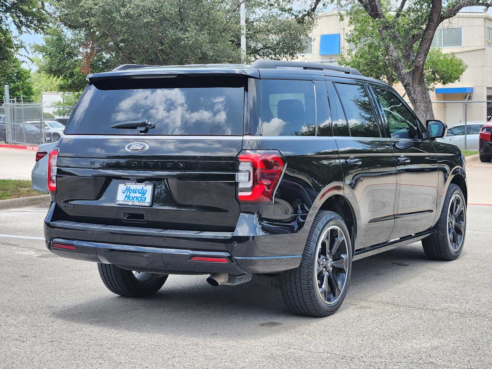 Thumbnail: 2023 Ford Expedition - 6