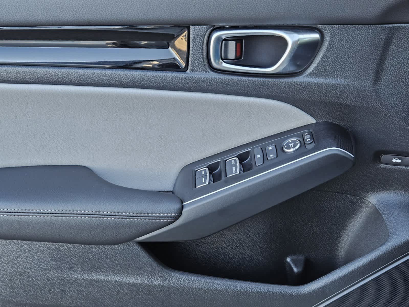 2025 Honda Civic Sport Touring 18