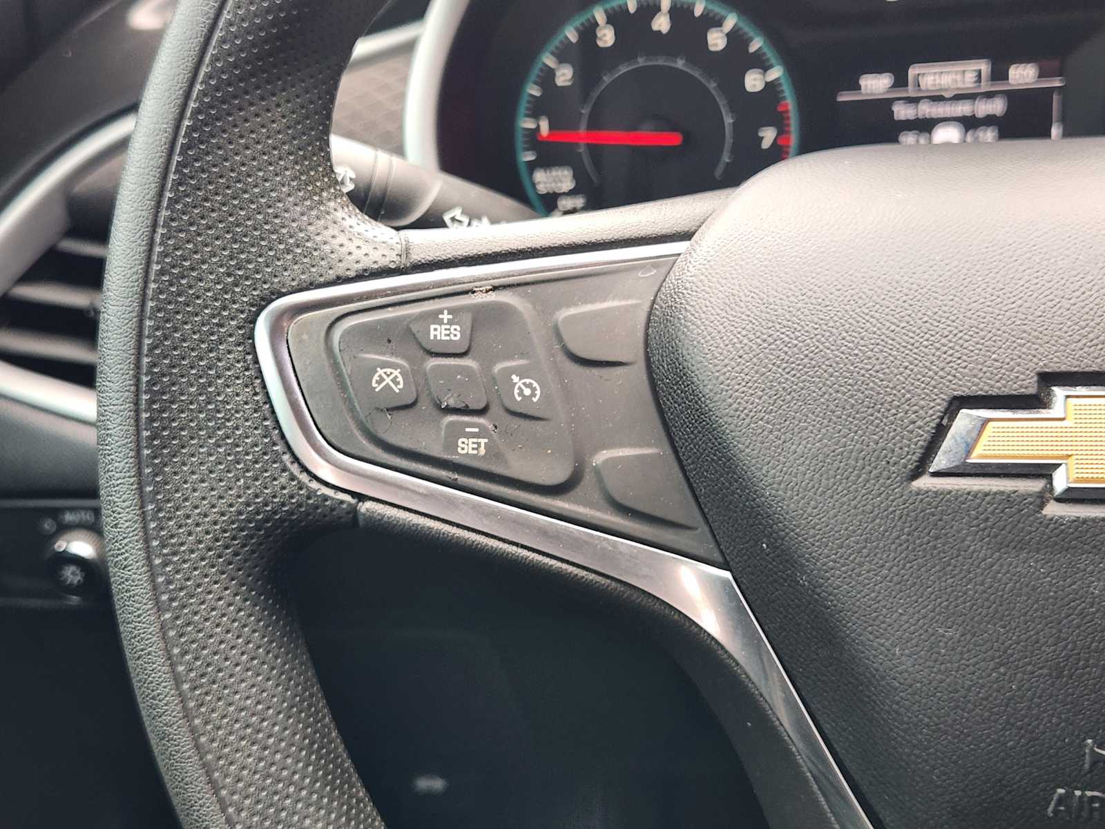 Thumbnail: 2021 Chevrolet Malibu - 27