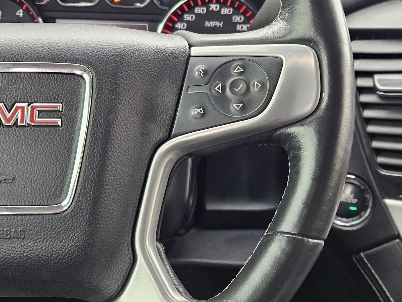 Thumbnail: 2016 GMC Yukon XL - 28