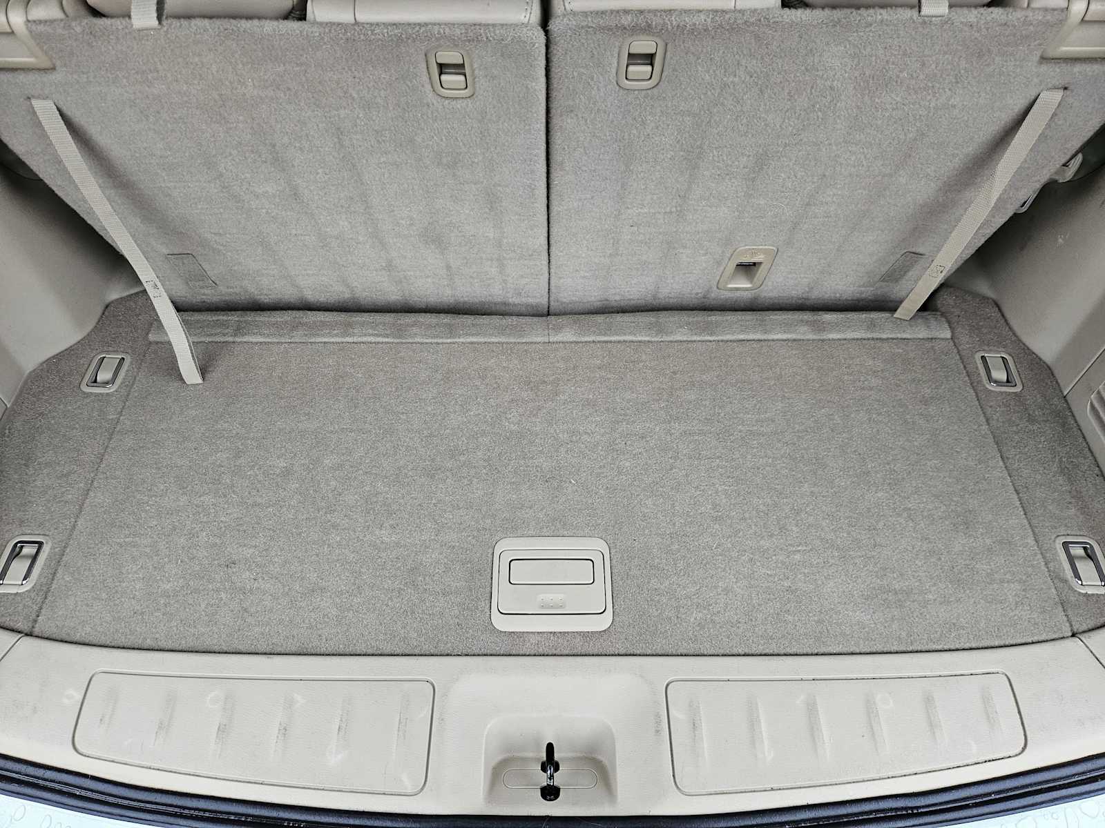 Thumbnail: 2014 Nissan Pathfinder - 32