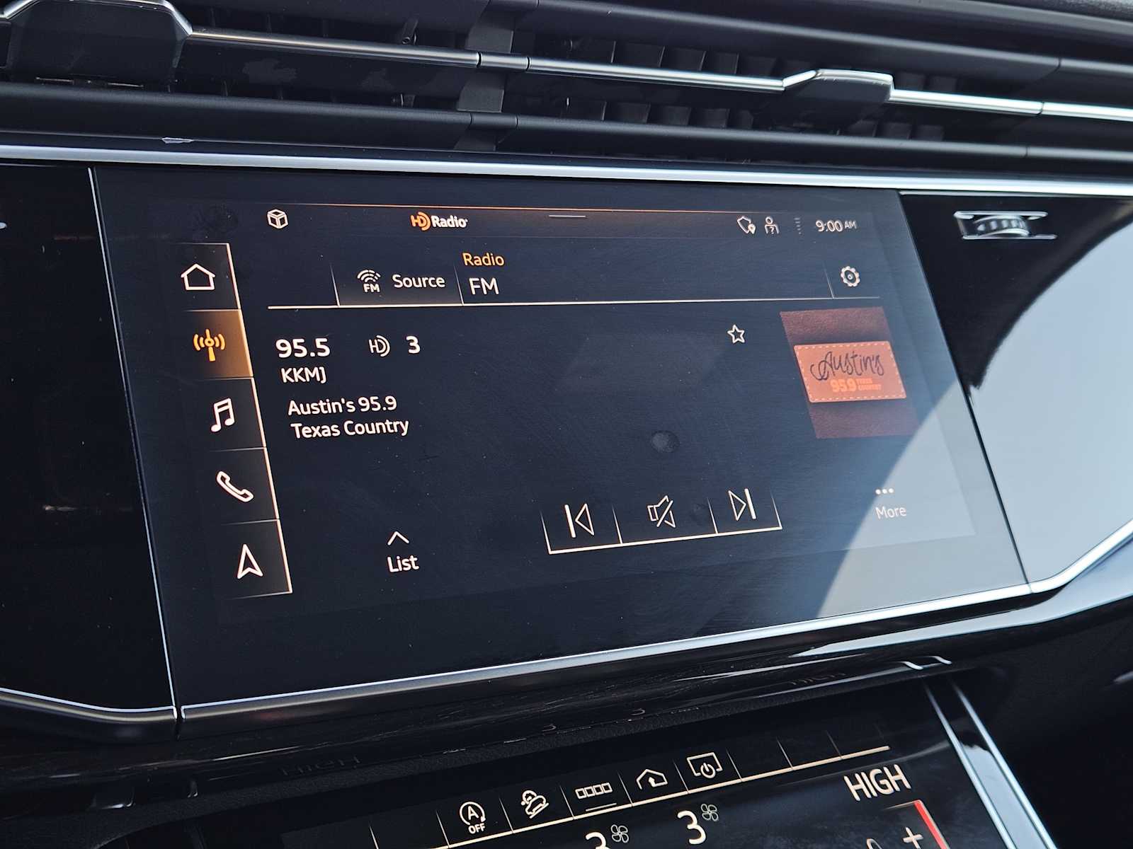 Thumbnail: 2021 Audi Q7 - 17