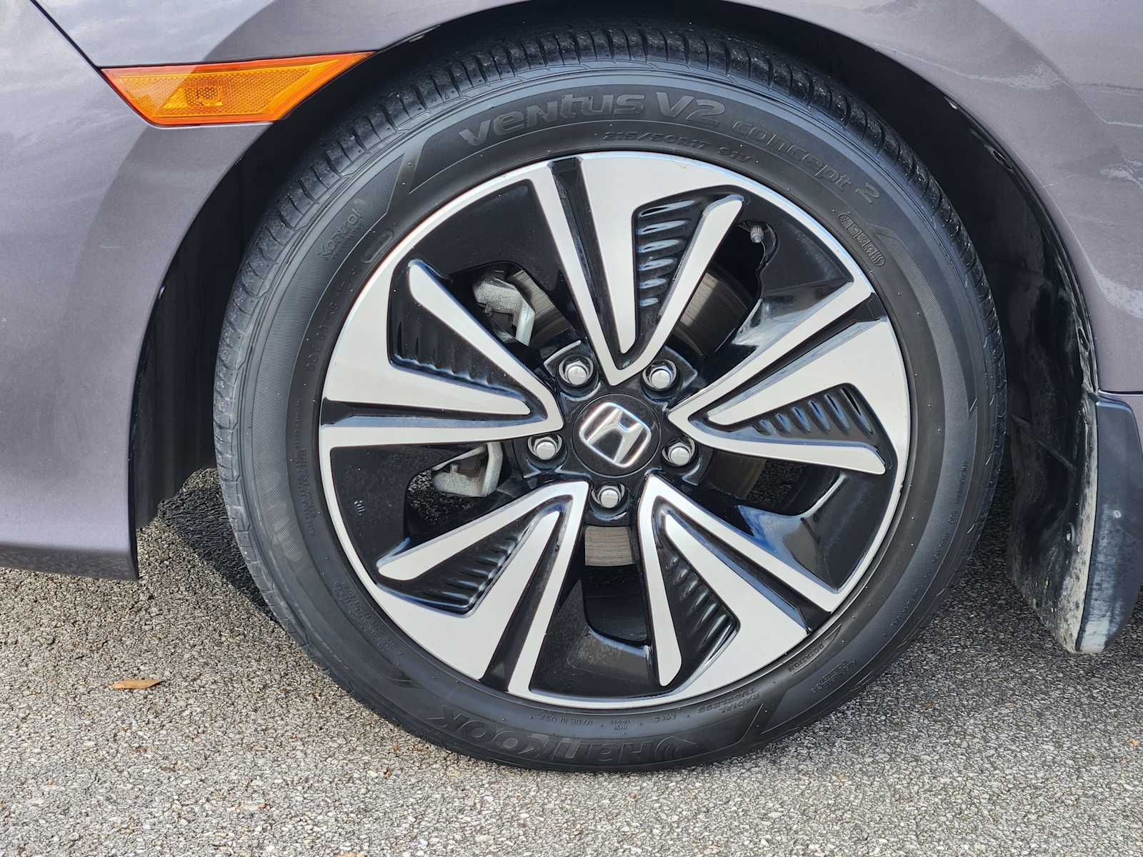 Thumbnail: 2016 Honda Civic - 9