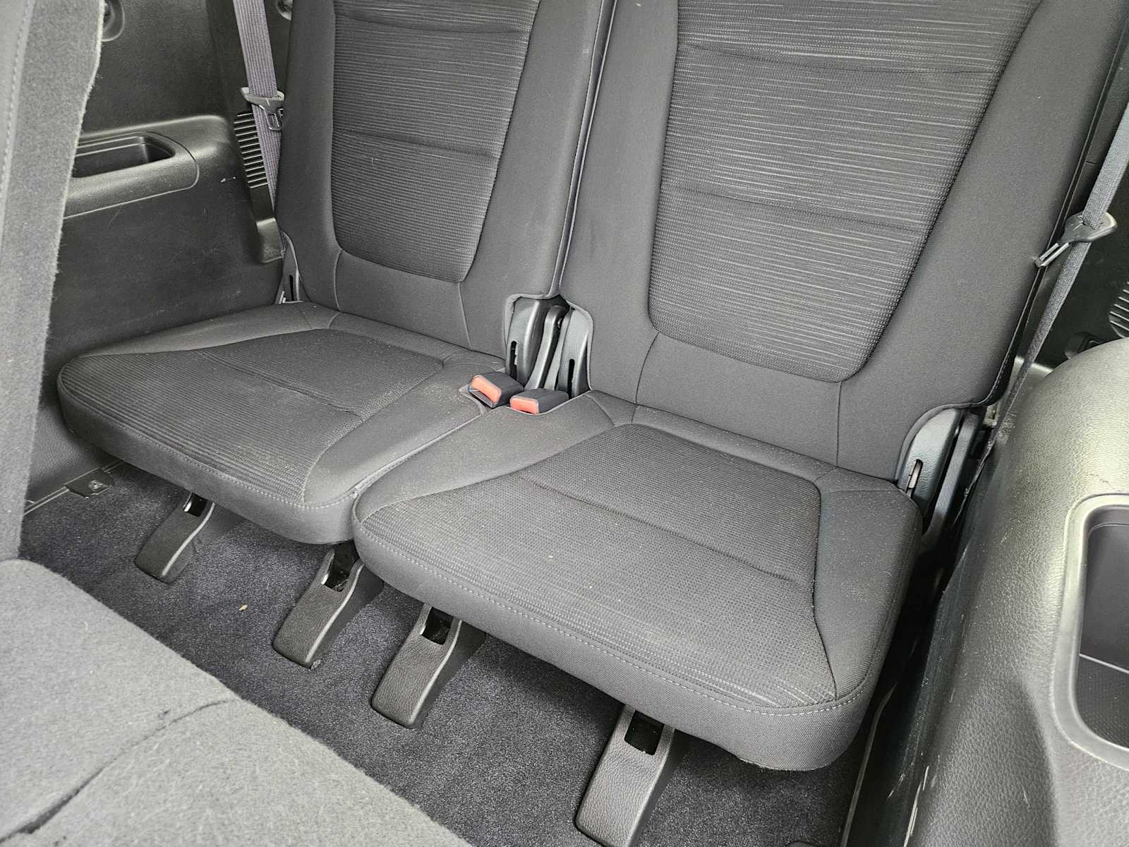 Thumbnail: 2015 Kia Sorento - 28