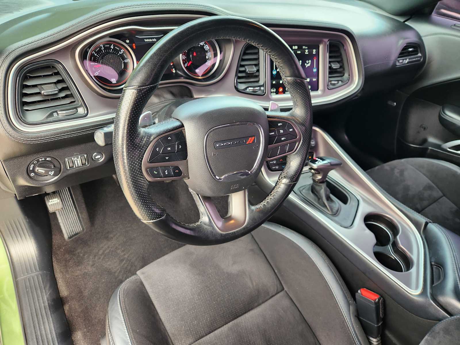 Thumbnail: 2022 Dodge Challenger - 2