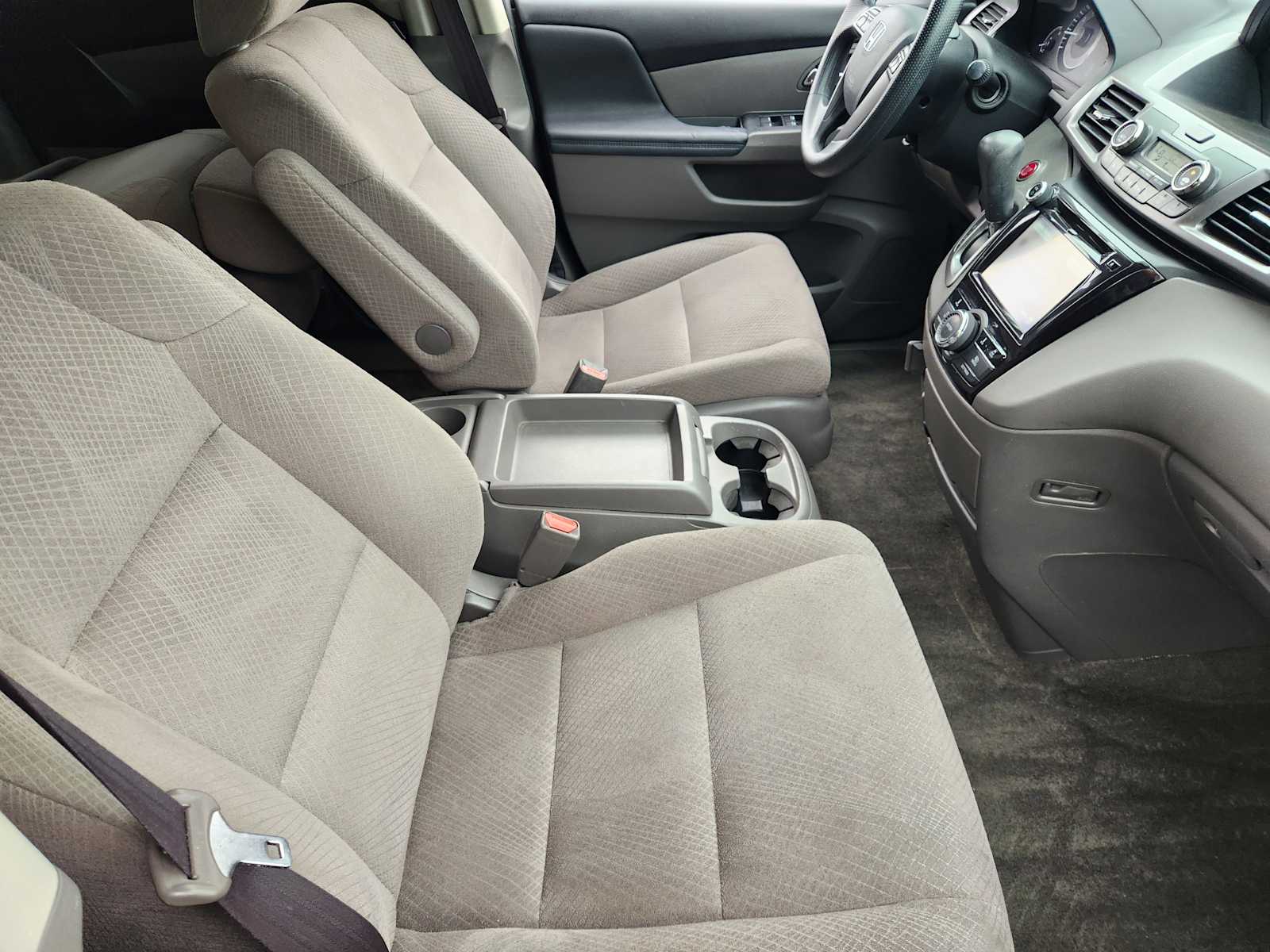 Thumbnail: 2014 Honda Odyssey - 13