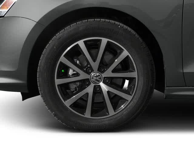 Thumbnail: 2016 Volkswagen Jetta - 10
