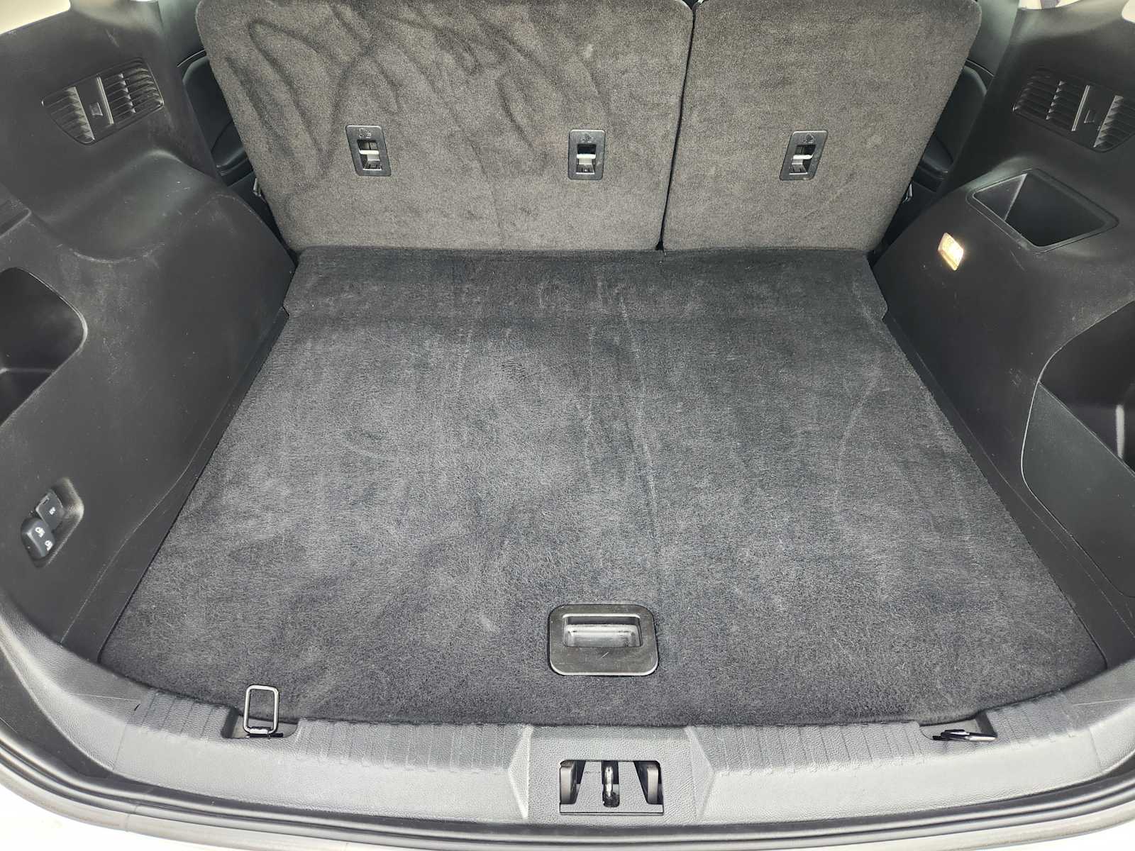 Thumbnail: 2024 Ford Edge - 31