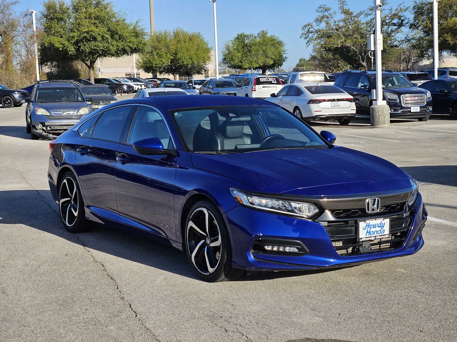 Thumbnail: 2019 Honda Accord - 3