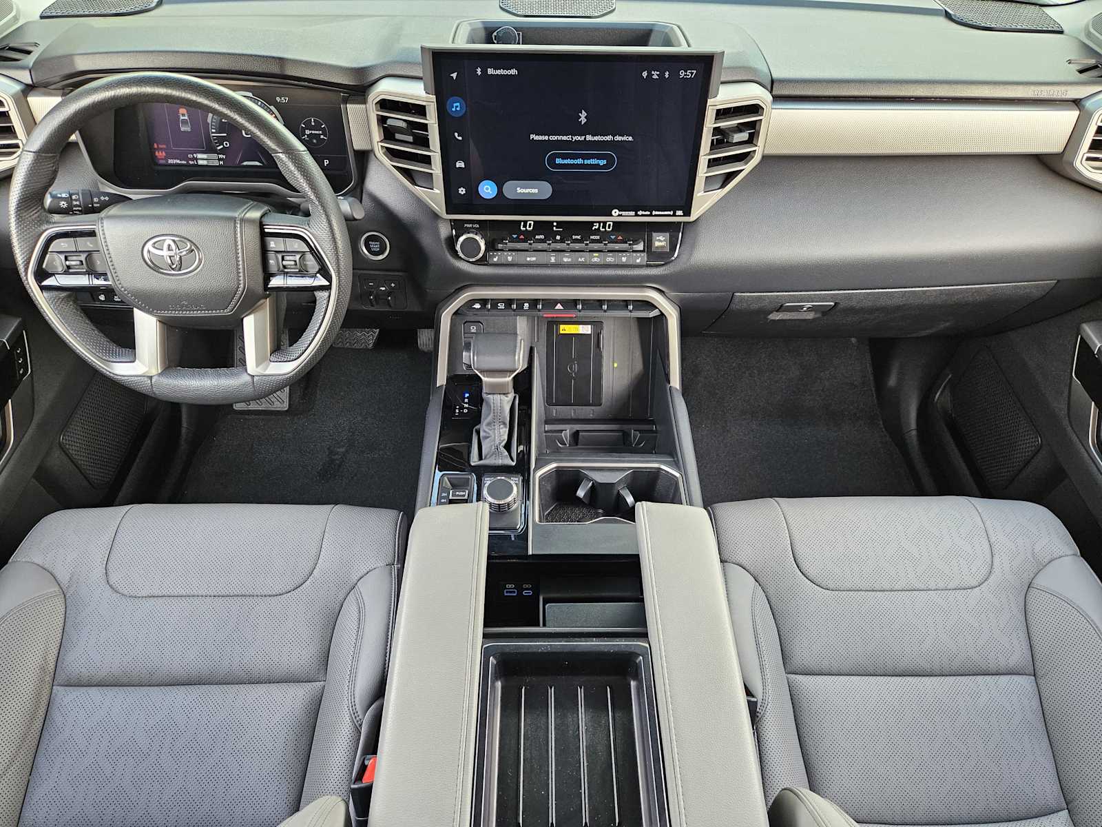 Thumbnail: 2024 Toyota Tundra - 25