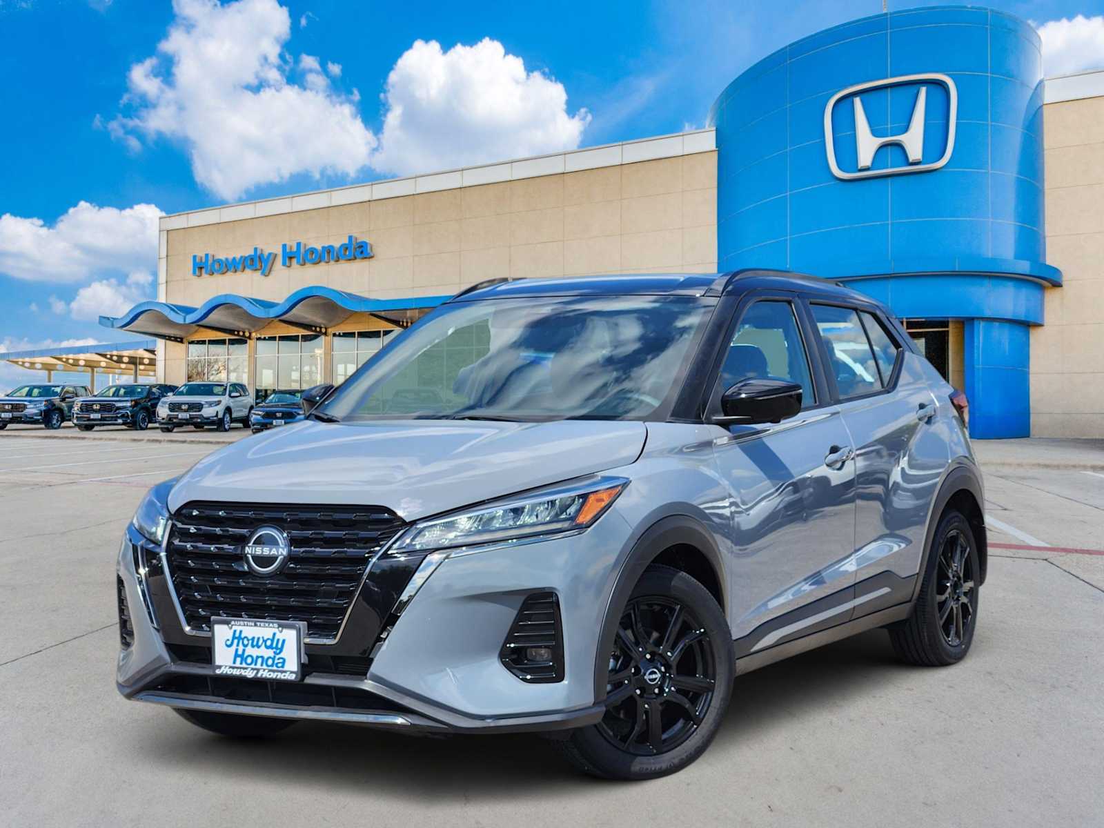 2024 Nissan Kicks SR