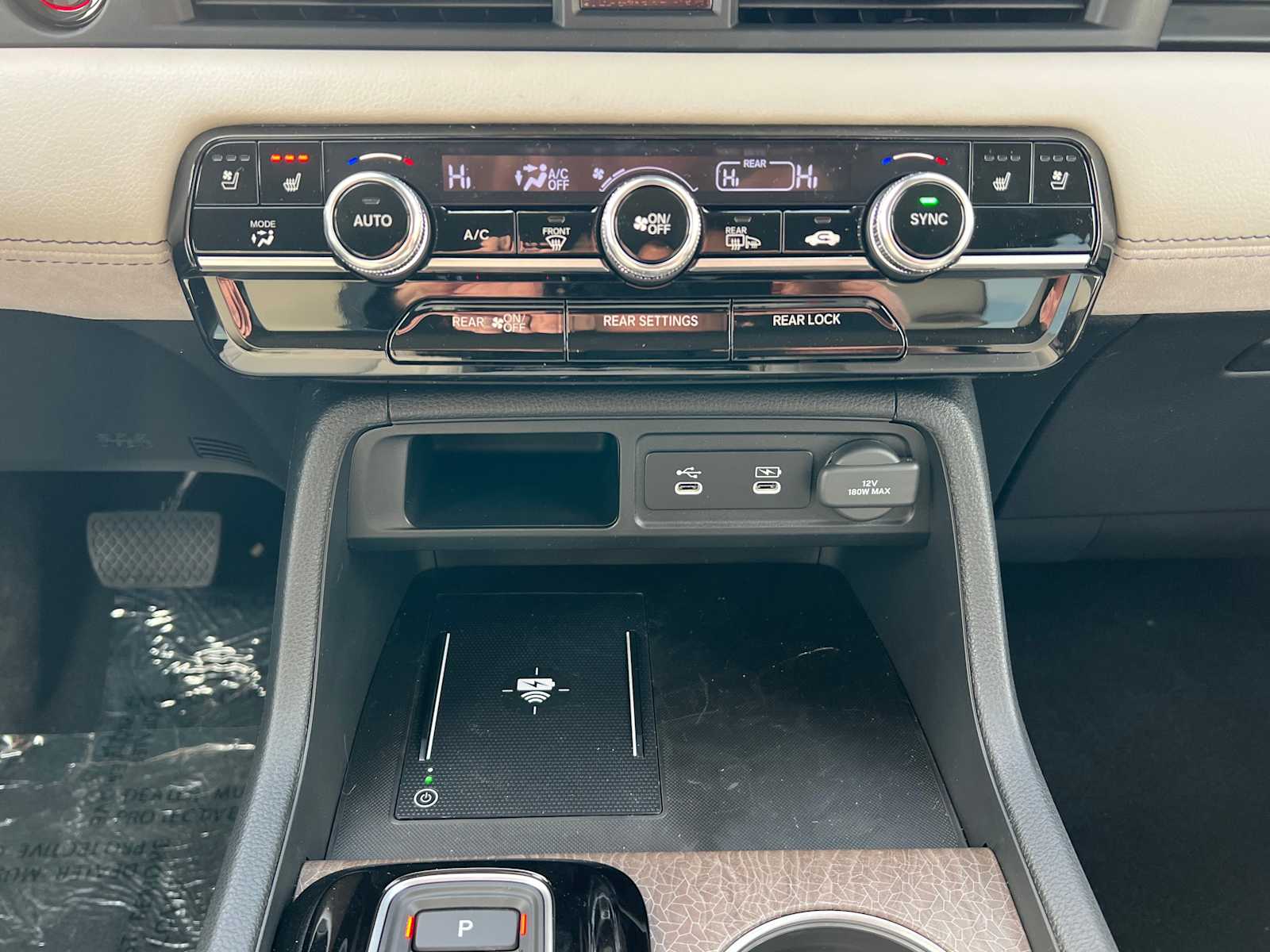 Thumbnail: 2026 Honda Pilot - 18