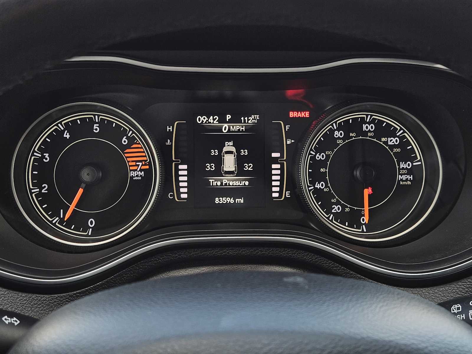 Thumbnail: 2020 Jeep Cherokee - 15