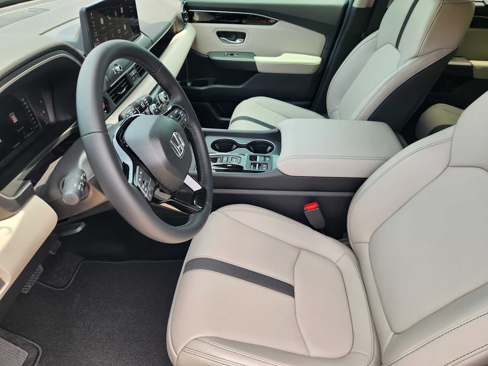 Thumbnail: 2026 Honda Pilot - 10