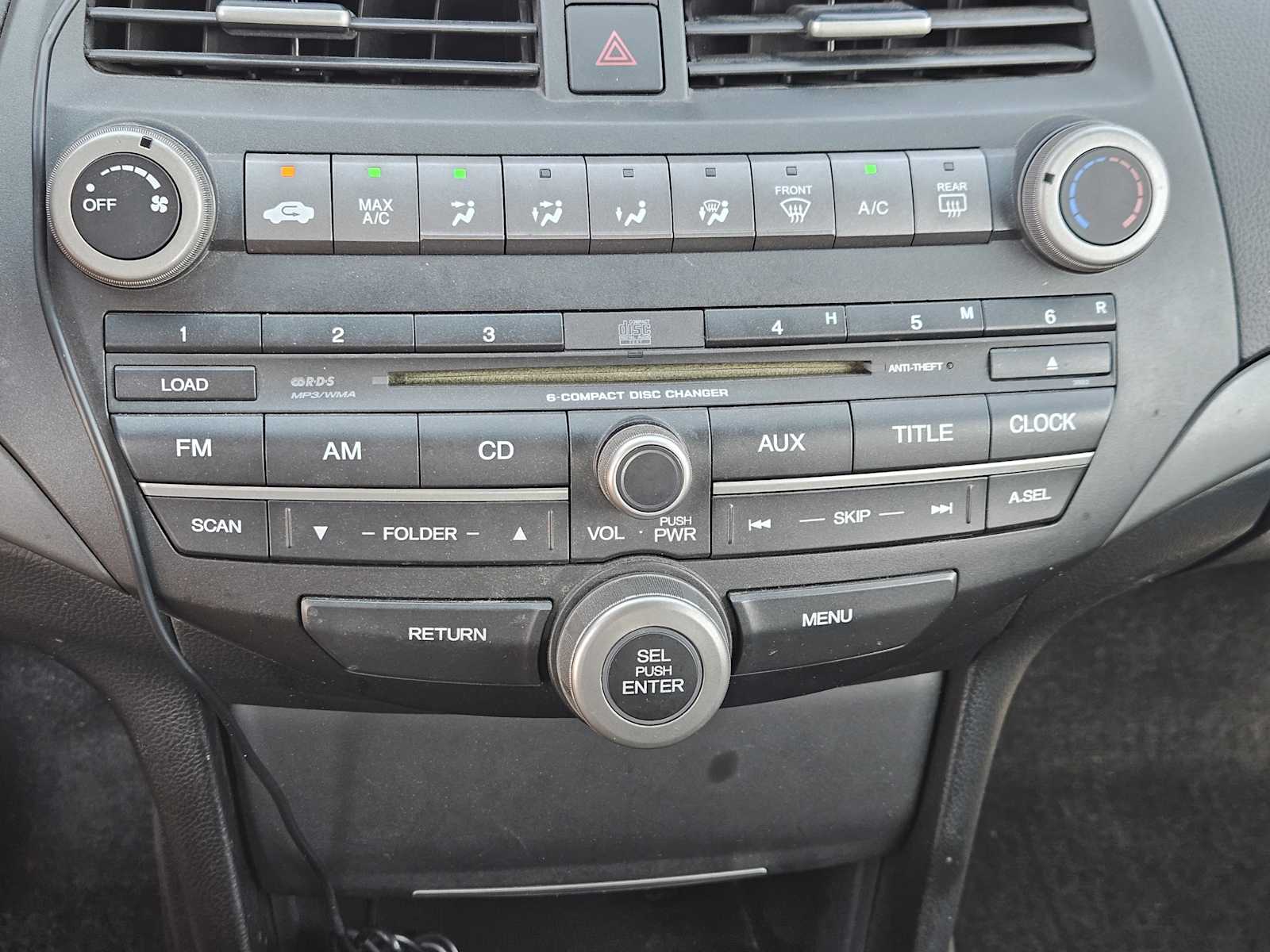 Thumbnail: 2011 Honda Accord - 17