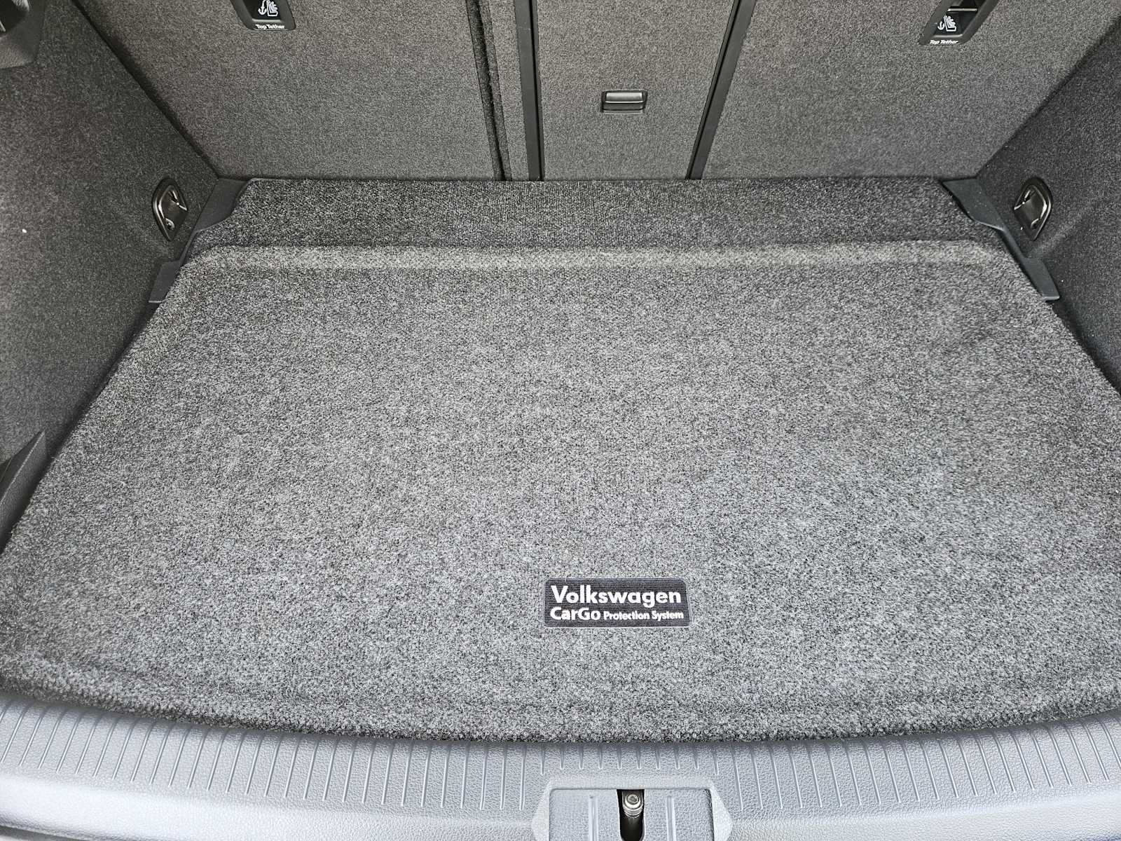 Thumbnail: 2019 Volkswagen Golf - 30