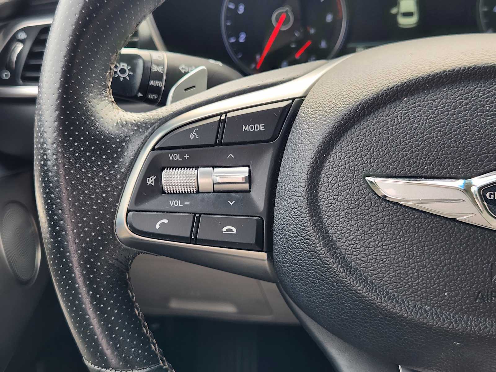 Thumbnail: 2019 Genesis G70 - 28