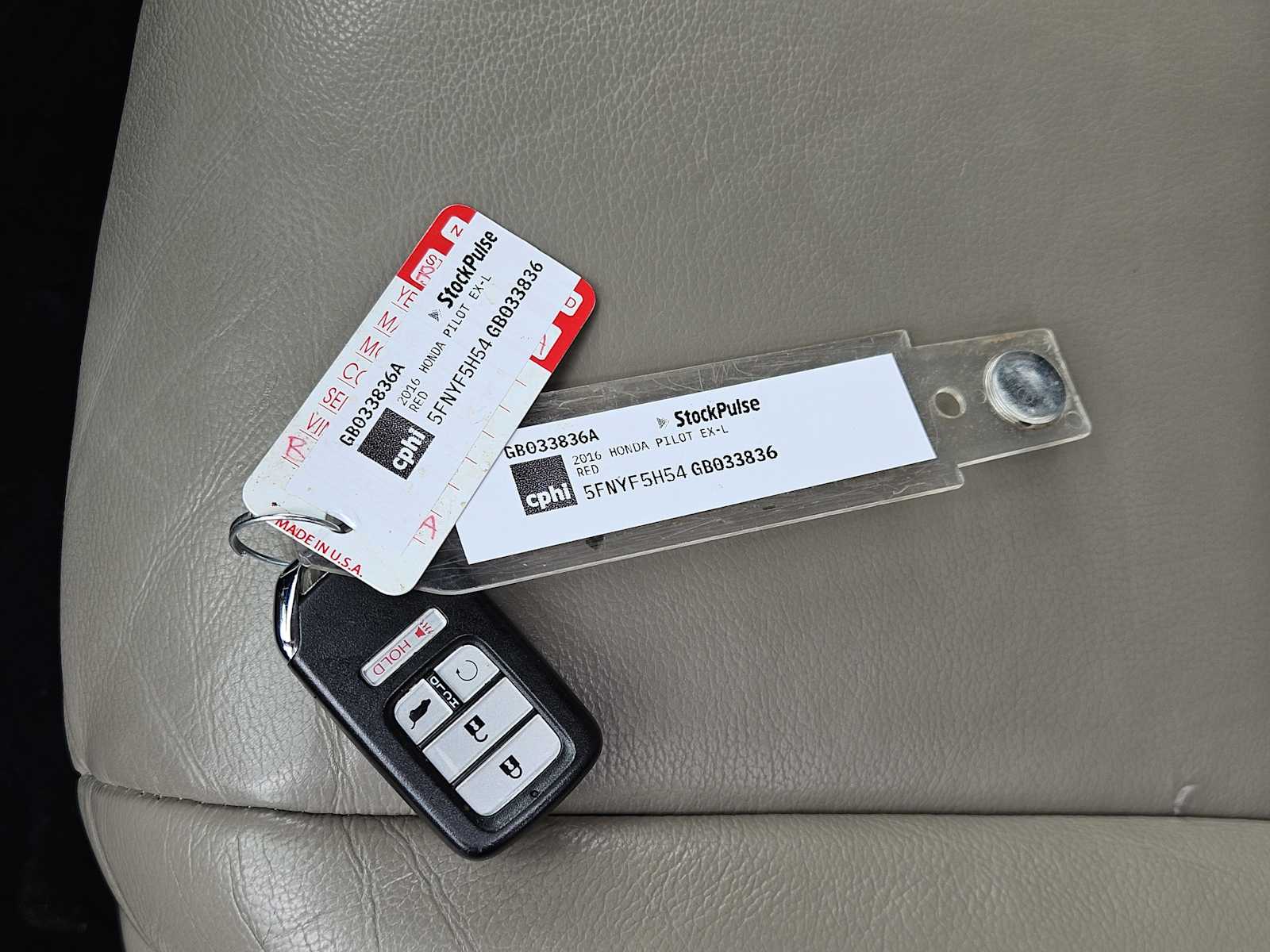 Thumbnail: 2016 Honda Pilot - 33