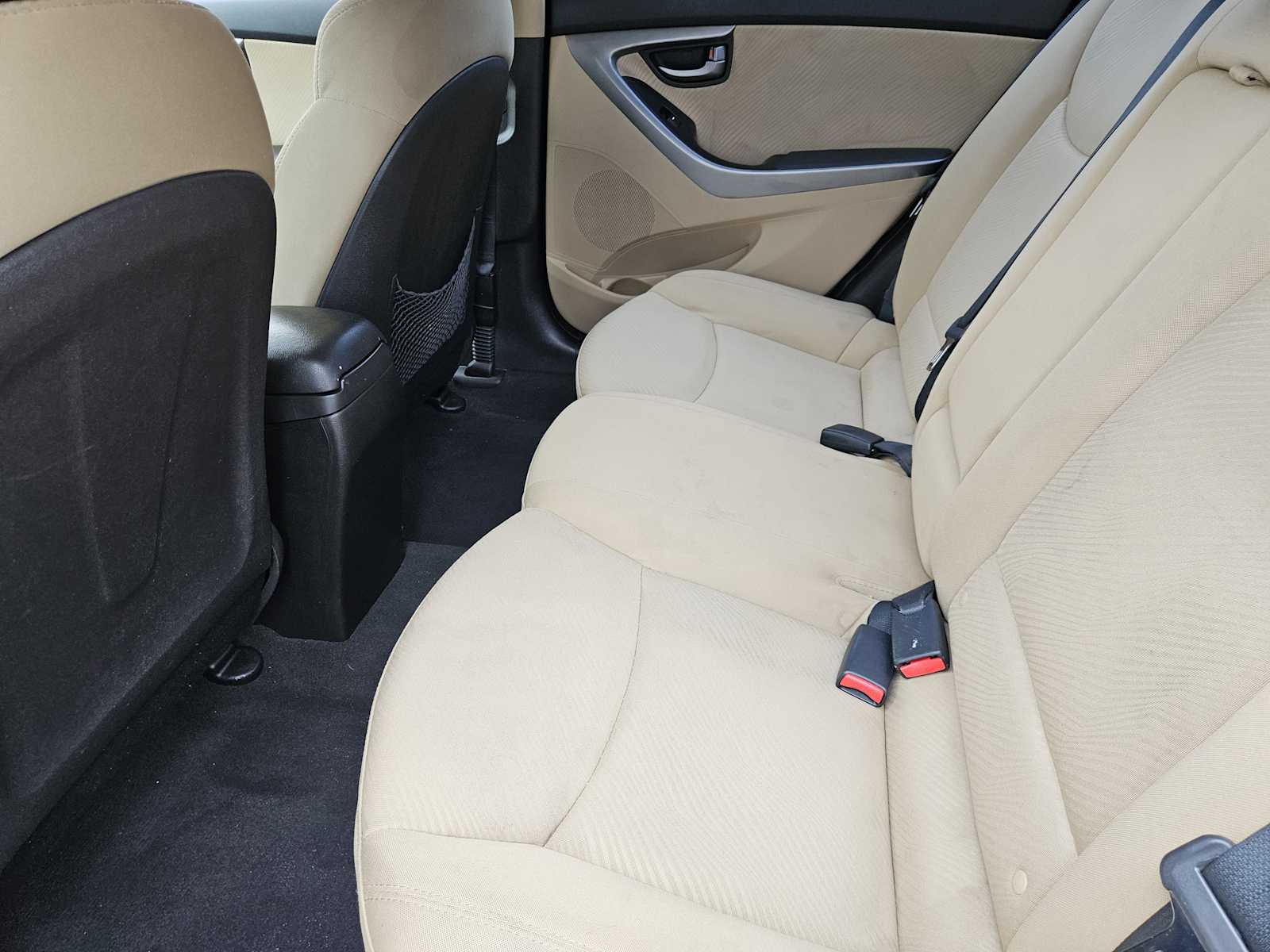 Thumbnail: 2012 Hyundai Elantra - 26