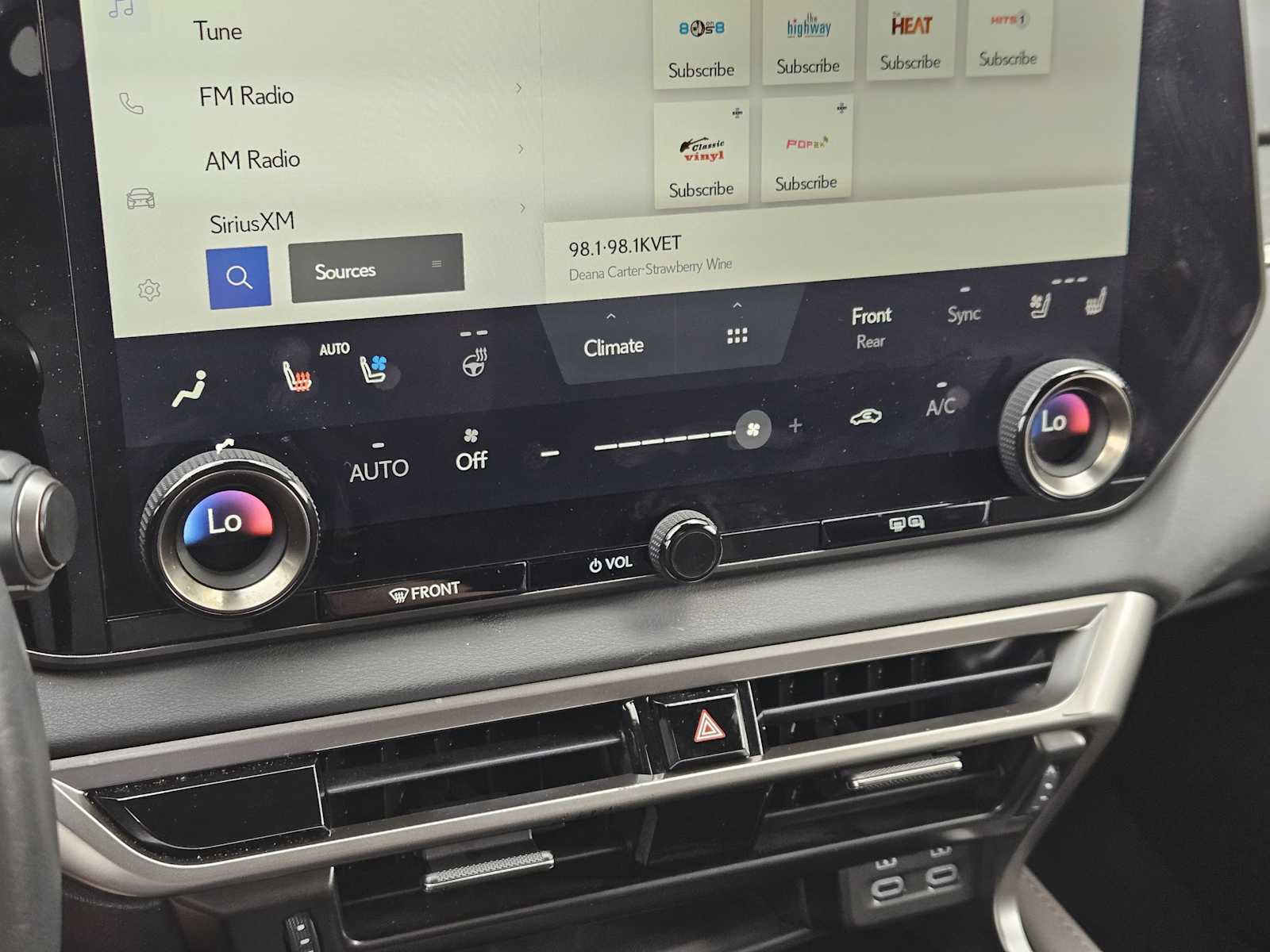 Thumbnail: 2023 Lexus RX - 19