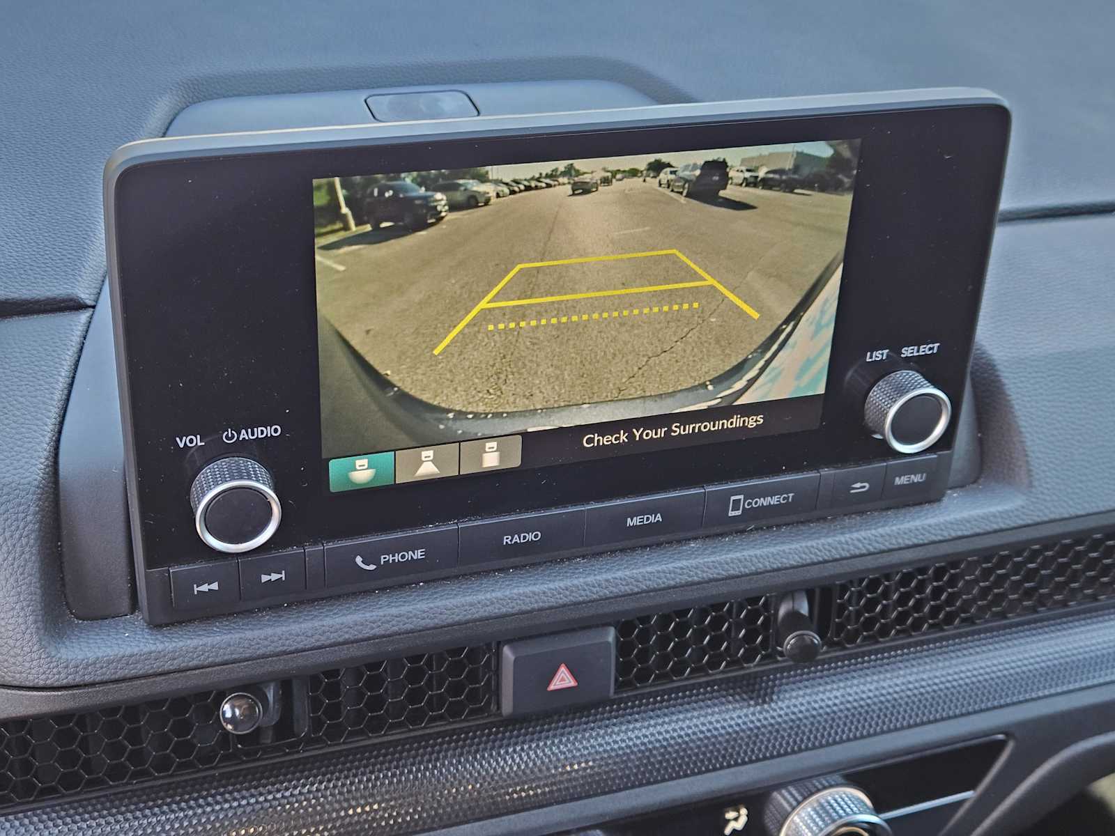 Thumbnail: 2023 Honda CR-V - 17