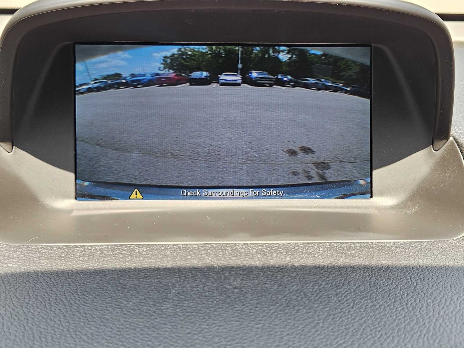 Thumbnail: 2014 Buick Encore - 17