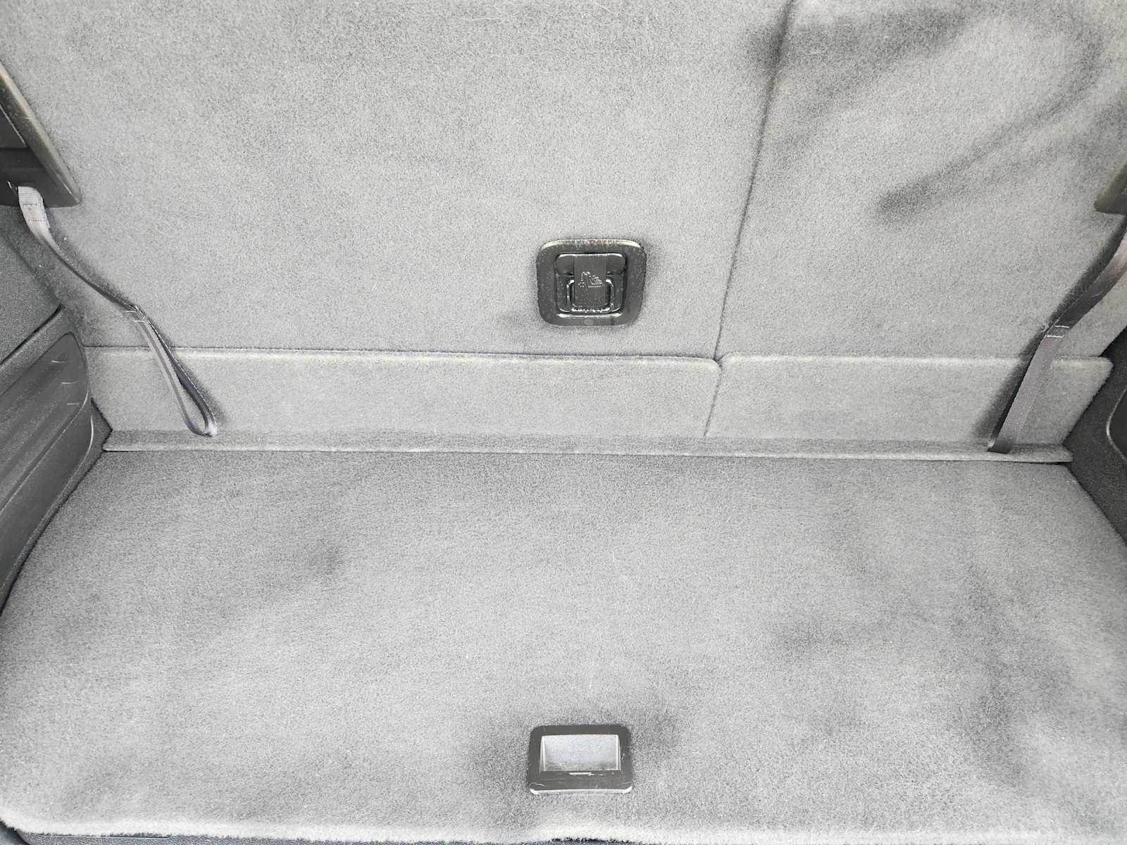 Thumbnail: 2017 Chevrolet Traverse - 33