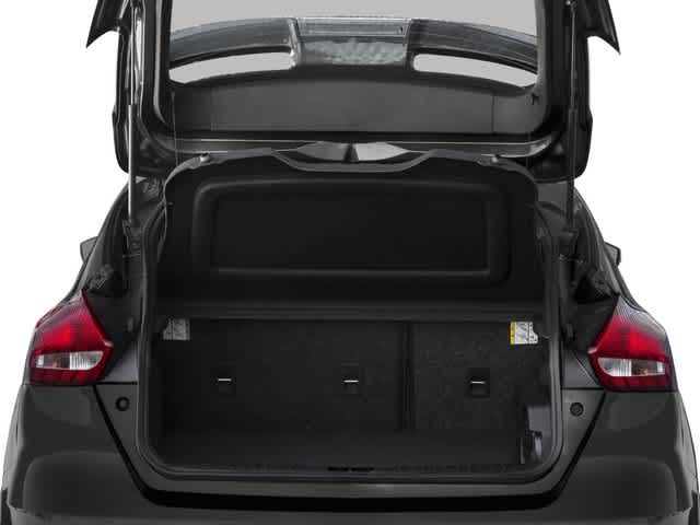 Thumbnail: 2017 Ford Focus - 13